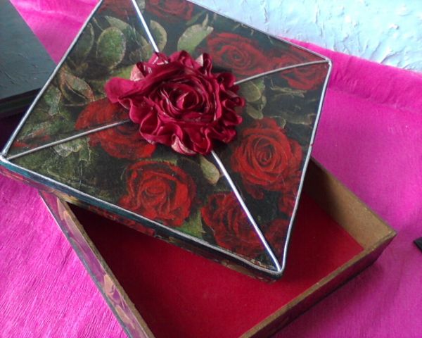 Embalagem flor alto relevo